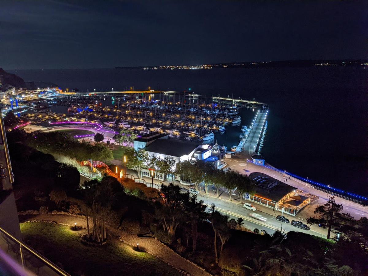 Panoramic Sea Views, Sleeps 4, Torquay Apartment Exterior photo